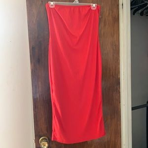 Red bodycon dress